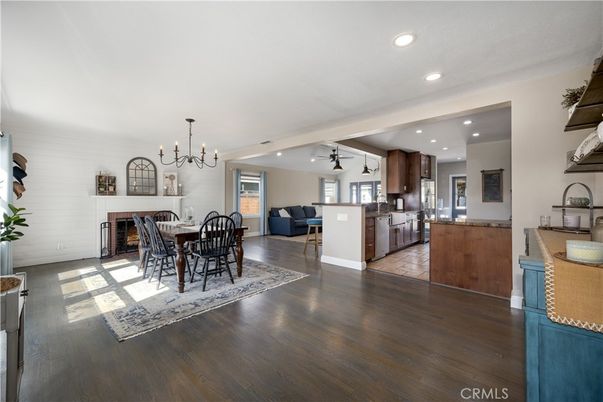 Chandelier, Dining room, Interior, Kitchen, Living room, Recessed Lighting, Wood Texture Flooring