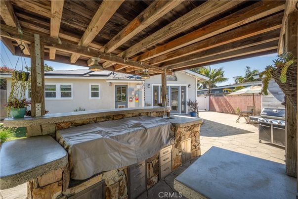 Exterior, Hot Tub
