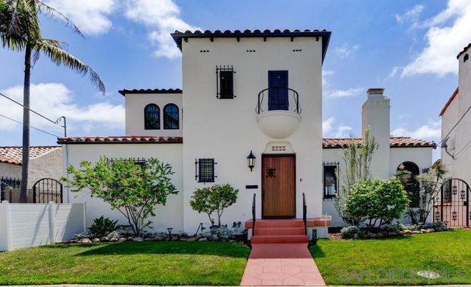 Backyard, Exterior, Facade, Spanish Mediterranean