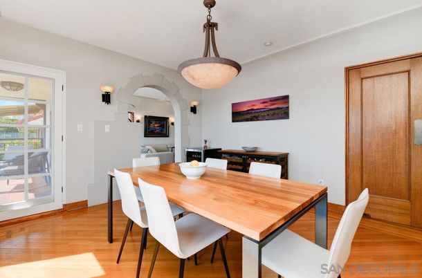 Dining room, Interior, Wood Texture Flooring