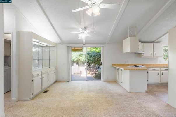 Empty room, Interior, Kitchen