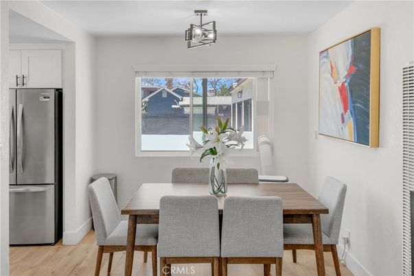 Dining room, Interior, Kitchen, Pendant Lights, Wood Texture Flooring