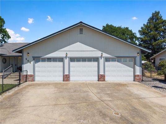 Detached Garage, Exterior