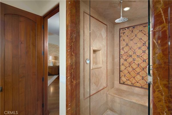 Bathroom, Interior, Recessed Lighting, Wood Texture Flooring