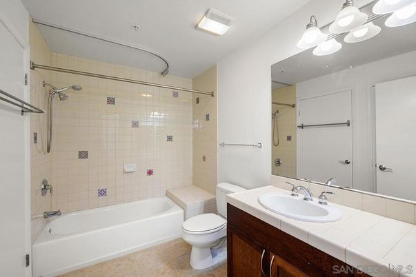 Bathroom, Interior, Tile Countertops