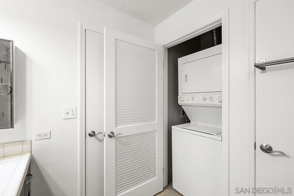 Interior, Utility Closets, Washer