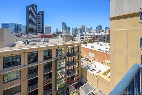 Exterior, Other, Skyline
