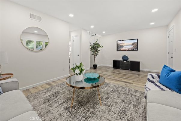 Interior, Living room, Recessed Lighting, Wood Texture Flooring