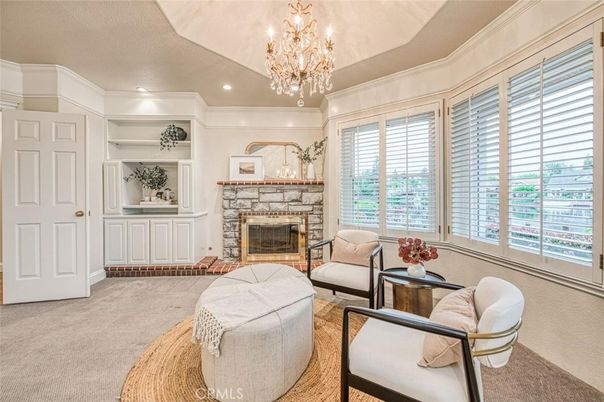 Chandelier, Fireplace, Interior, Living room, Recessed Lighting