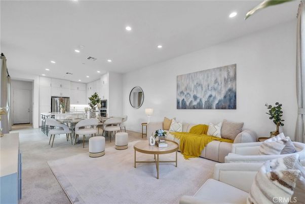 Dining room, Interior, Kitchen, Living room, Recessed Lighting