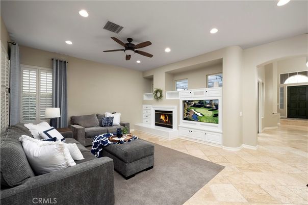 Fireplace, Interior, Living room, Recessed Lighting