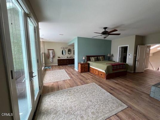 Bathroom, Bedroom, Interior, Recessed Lighting, Wood Texture Flooring