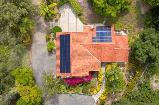 Exterior, Drone