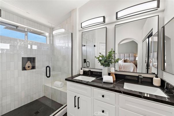 Bathroom, Bedroom, Dual Sink Vanities, Glass Shower, Interior