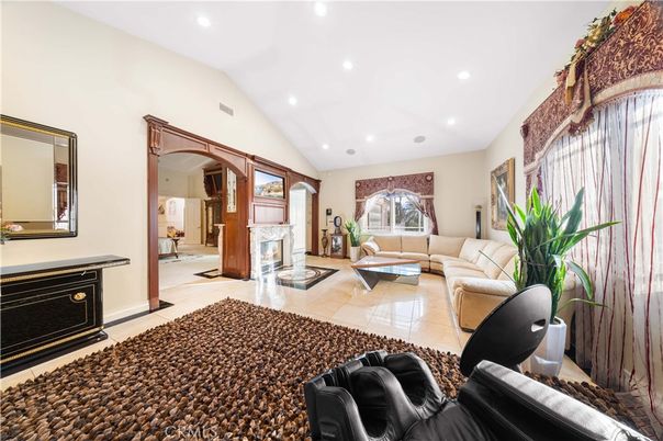 Fireplace, Interior, Living room, Recessed Lighting