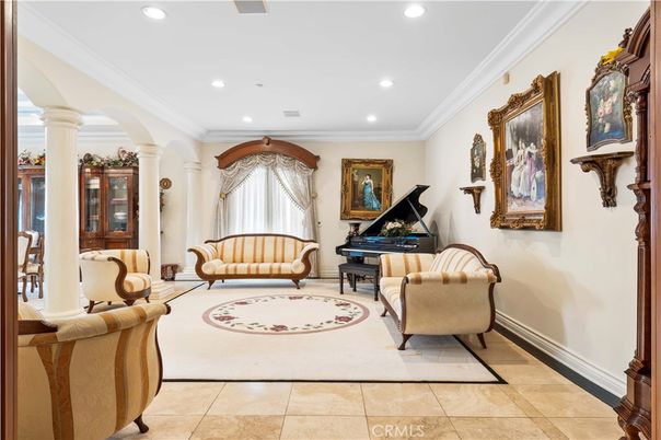 Interior, Piano, Recessed Lighting