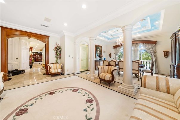 Chandelier, Dining room, Interior, Recessed Lighting