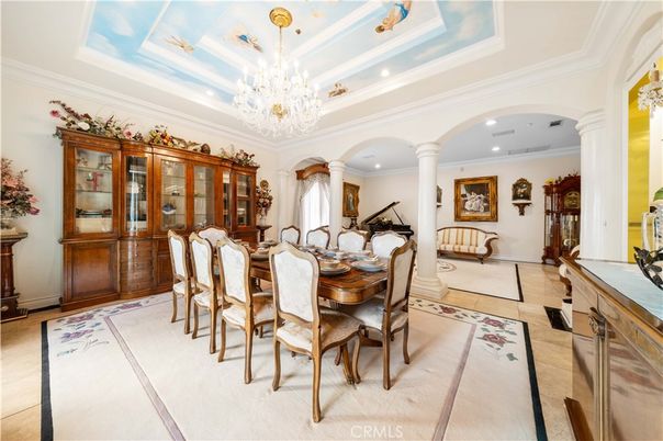 Chandelier, Dining room, Interior, Piano, Recessed Lighting