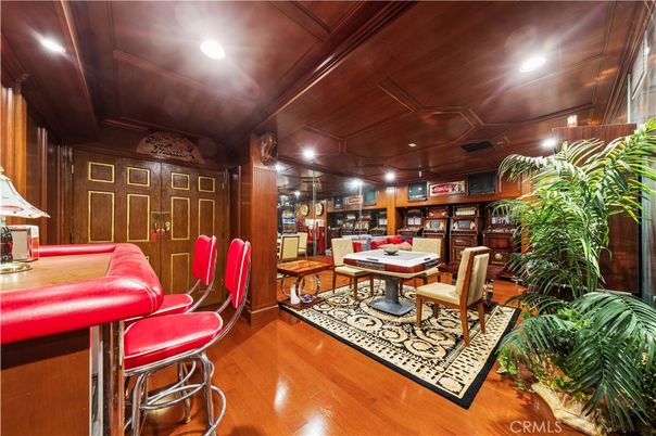 Interior, Recessed Lighting, Wooden Ceilings, Wood Texture Flooring