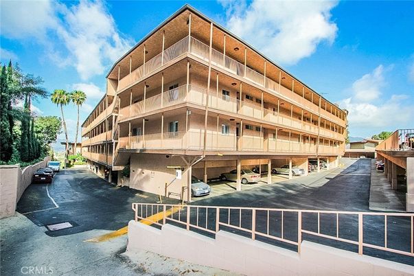 Exterior, Facade, Condo Building