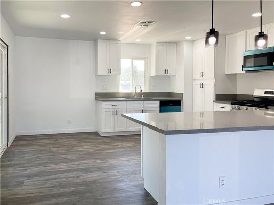 Interior, Kitchen, Pendant Lights, Recessed Lighting, Wood Texture Flooring