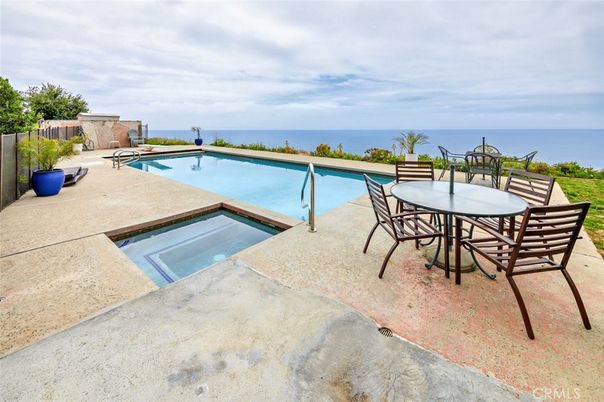 Exterior, Pool, Water