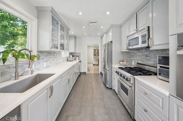 Interior, Kitchen, Recessed Lighting