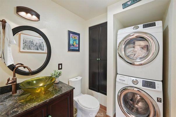Bathroom, Interior, Utility Closets, Washer