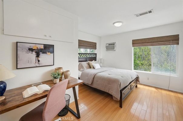 Bedroom, Home Office, Interior, Wood Texture Flooring