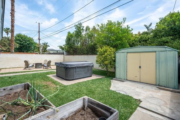 Backyard, Exterior, Hot Tub