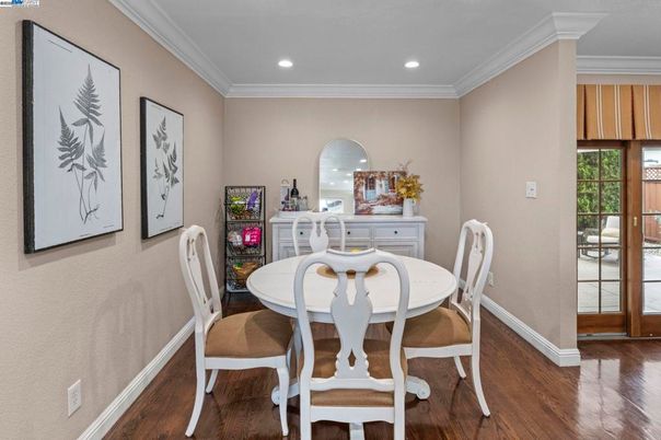 Dining room, Interior, Recessed Lighting, Wood Texture Flooring