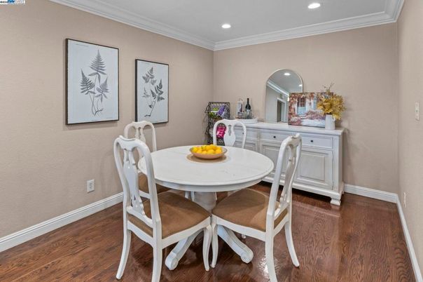 Dining room, Interior, Recessed Lighting, Wood Texture Flooring