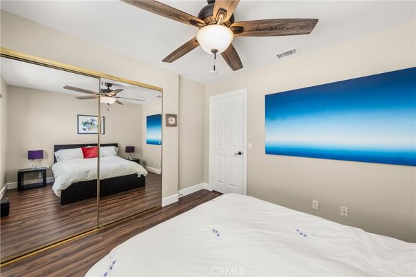 Bedroom, Interior, Water, Wood Texture Flooring