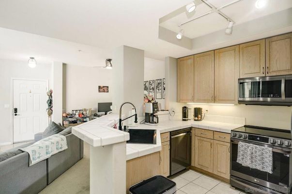 Interior, Kitchen, Tile Countertops