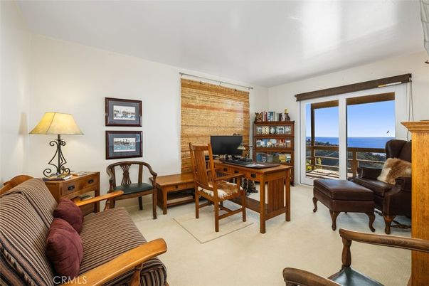Home Office, Interior, Water