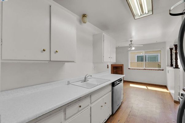 Interior, Kitchen, Wood Texture Flooring