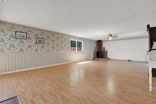 Empty room, Fireplace, Interior, Wood Texture Flooring
