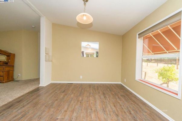 Empty room, Interior, Pendant Lights, Wood Texture Flooring