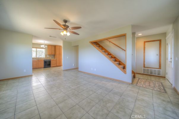 Empty room, Interior, Kitchen, Recessed Lighting