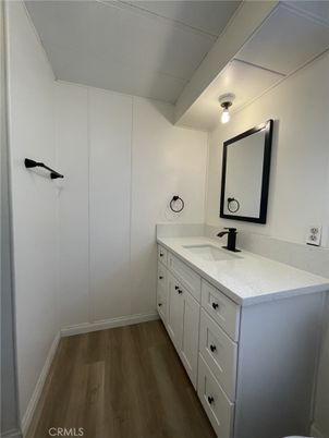 Bathroom, Dual Sink Vanities, Interior, Wood Texture Flooring