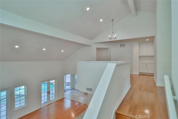 Interior, Pendant Lights, Recessed Lighting, Wood Texture Flooring