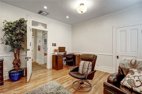 Home Office, Interior, Recessed Lighting, Wood Texture Flooring