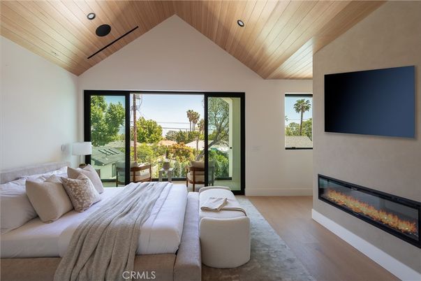 Bedroom, Fireplace, Interior, Recessed Lighting, Wooden Ceilings, Wood Texture Flooring