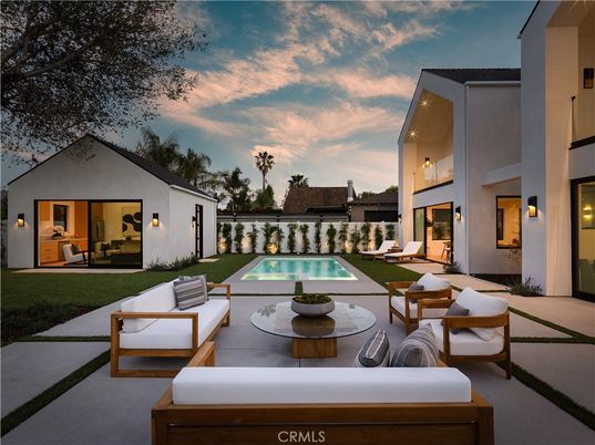 Backyard, Exterior, Pool