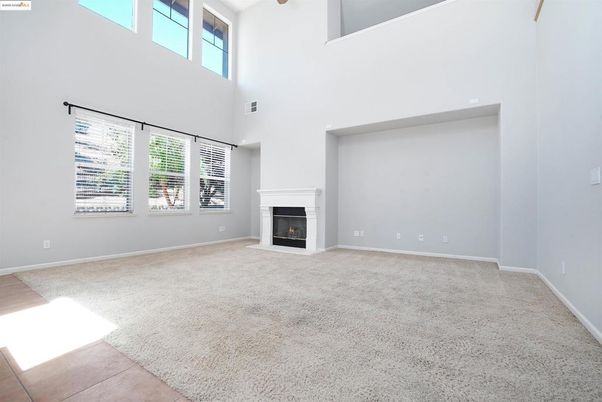 Empty room, Fireplace, Interior