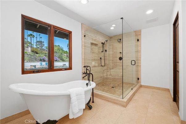 Bathroom, Free Standing Baths, Glass Shower, Interior, Recessed Lighting