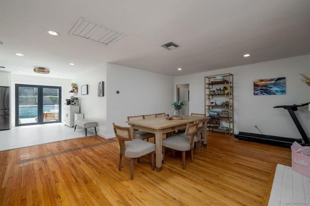 Dining room, Interior, Recessed Lighting, Wood Texture Flooring
