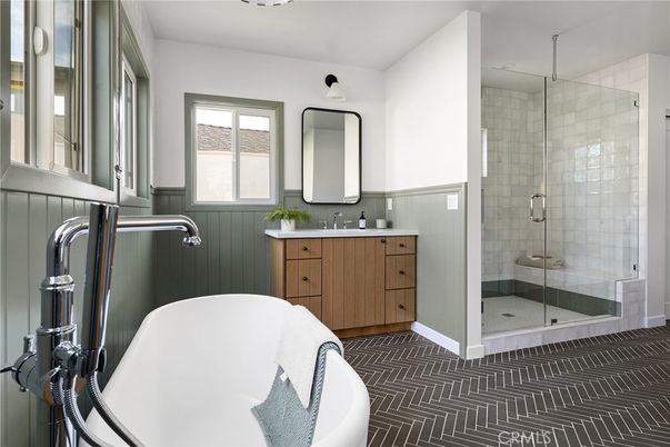 Bathroom, Dual Sink Vanities, Free Standing Baths, Glass Shower, Interior