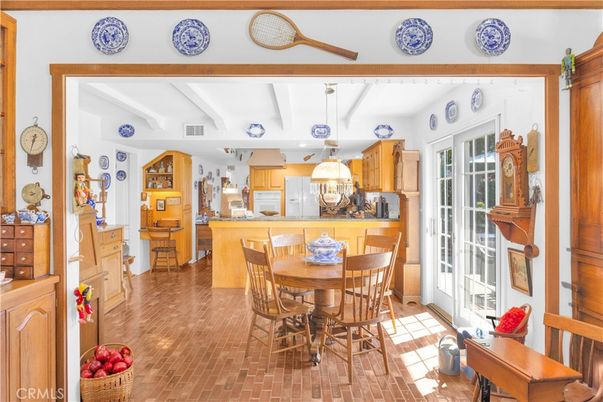 Dining room, Interior, Kitchen, Pendant Lights, Wood Texture Flooring