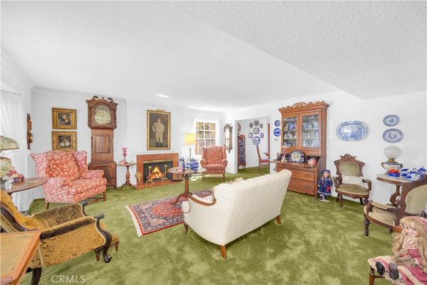 Fireplace, Interior, Living room